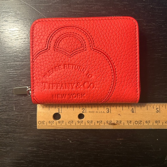 New! Tiffany & Co. “Return to Tiffany” Compact Zip Wallet - “Hibiscus” leather - Picture 3 of 14